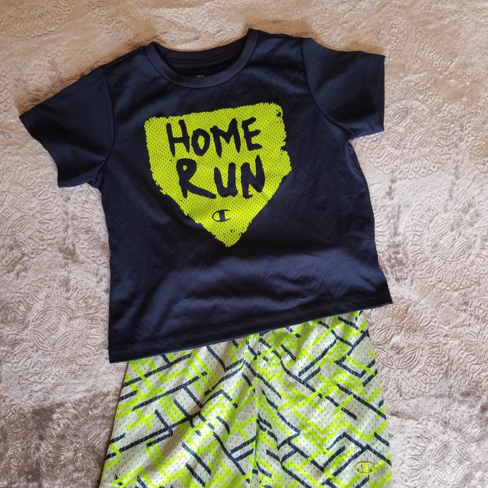 Set: "Home Run" t-shirt and shorts